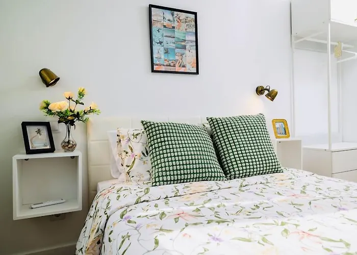 Modern 3 Bedroom Flat In Lisbon