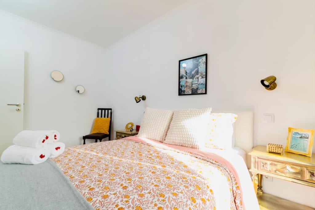 Apartment Modern 3 Bedroom Flat In Lisbon