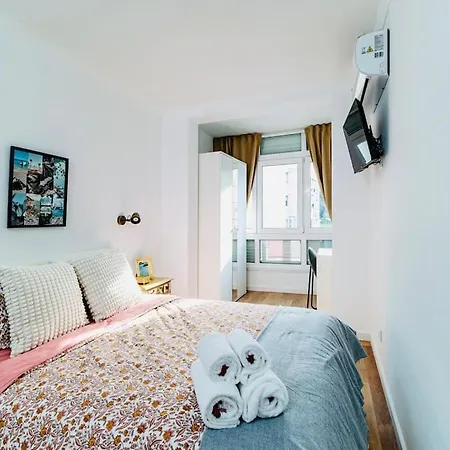 Modern 3 Bedroom Flat In Lisbon Exterior photo